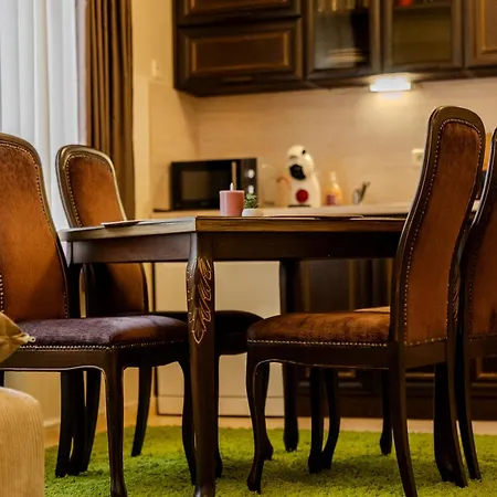 2r - туер Apartment