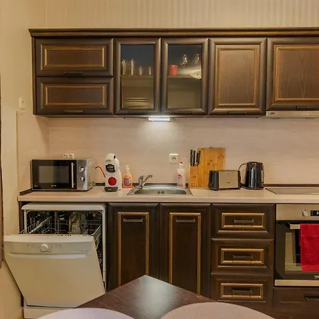 Apartment 2r - туер