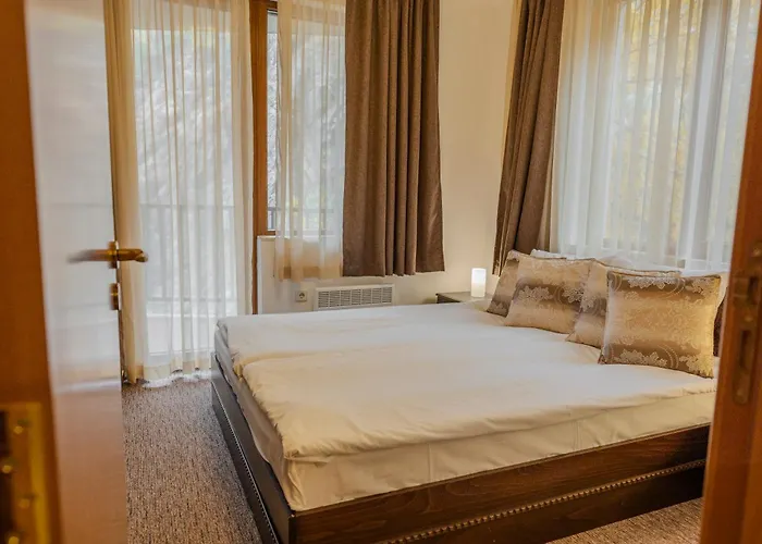 2r - туер Smolyan